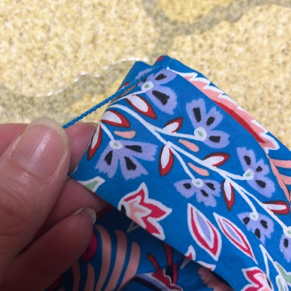 New Talbots bright beautiful skirt with matching belt - Picture 4 of 15